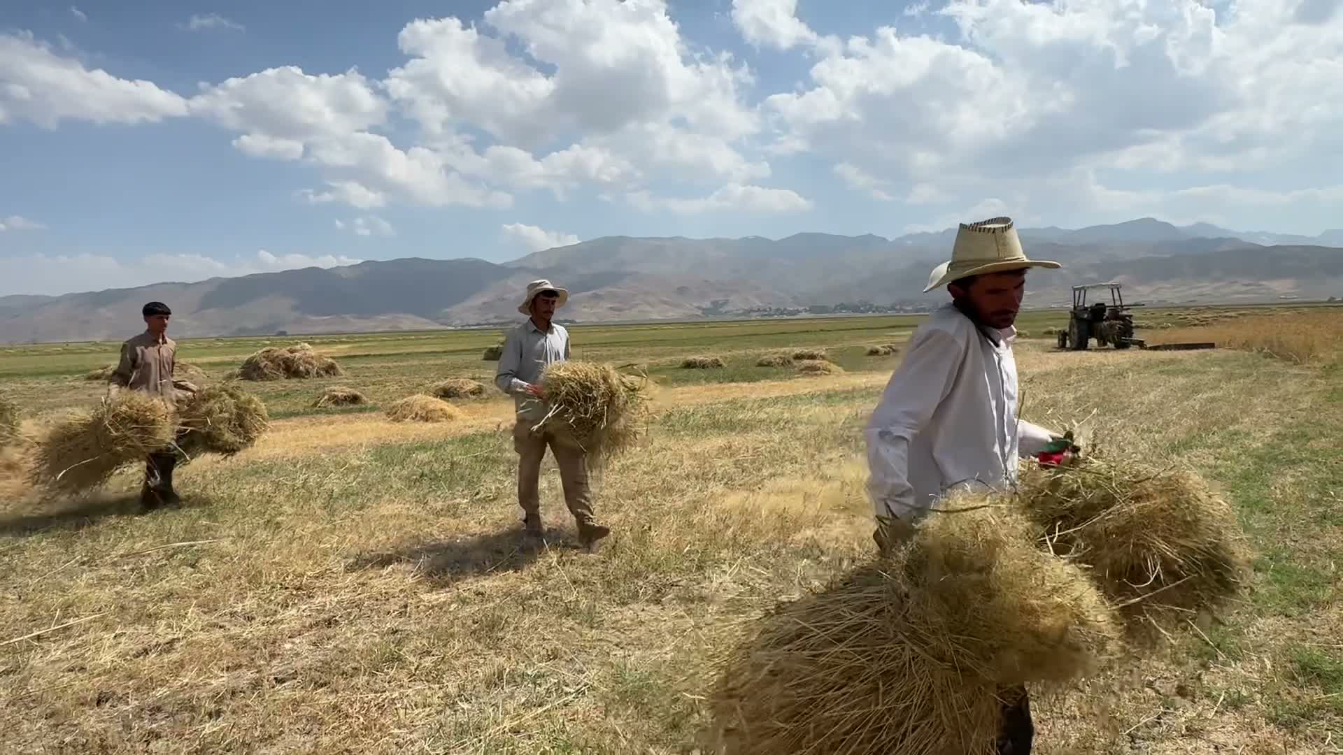 Hakkari'de Çiftçiler