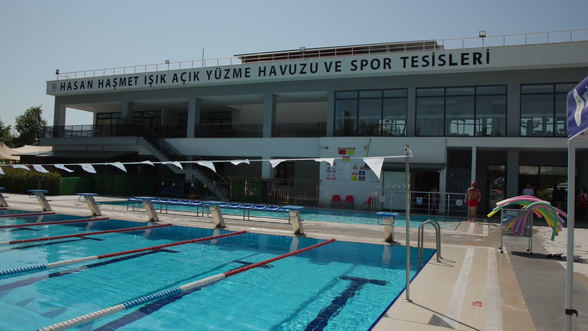 Yeşilden Maviye