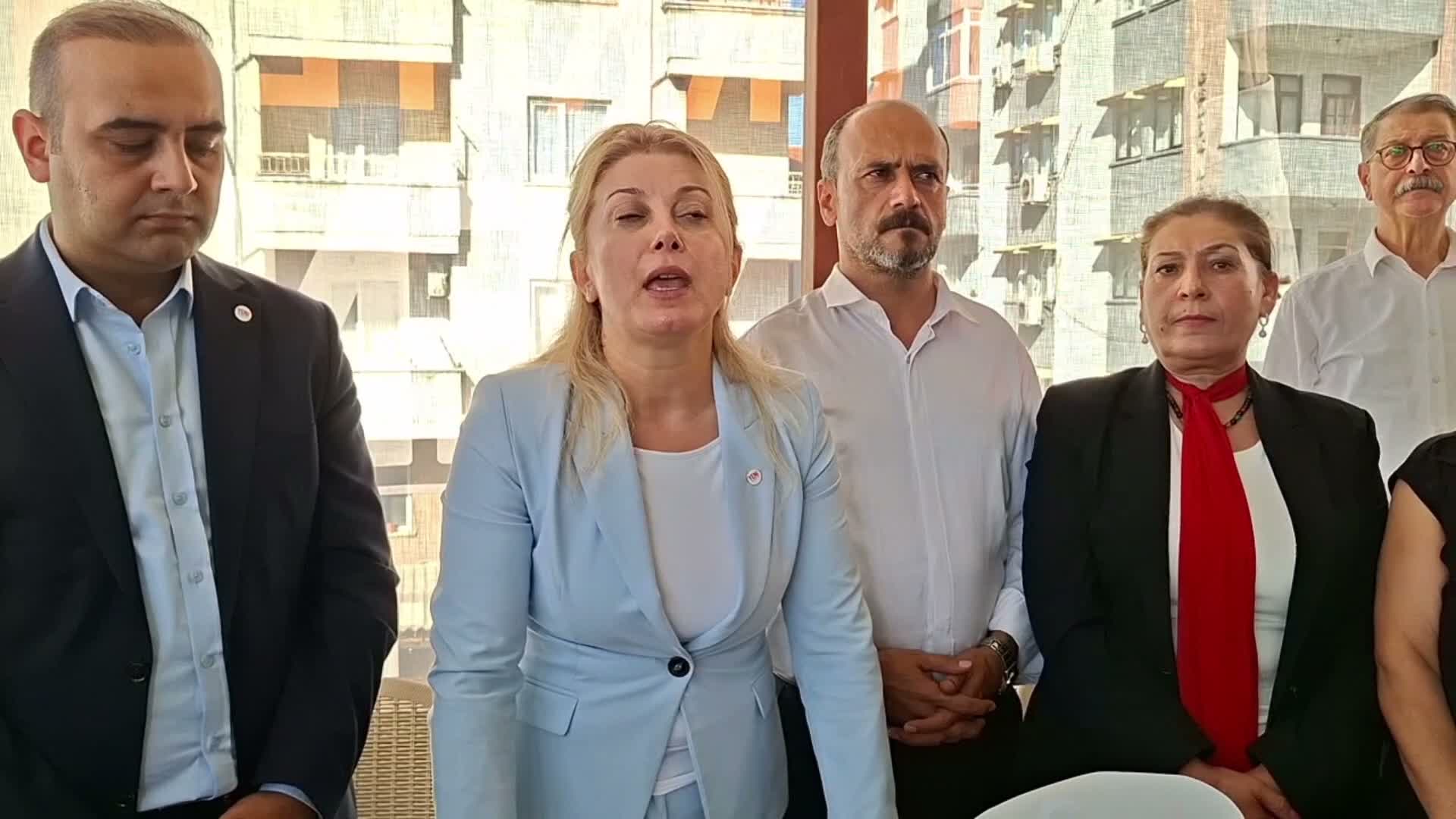 YENİ Parti