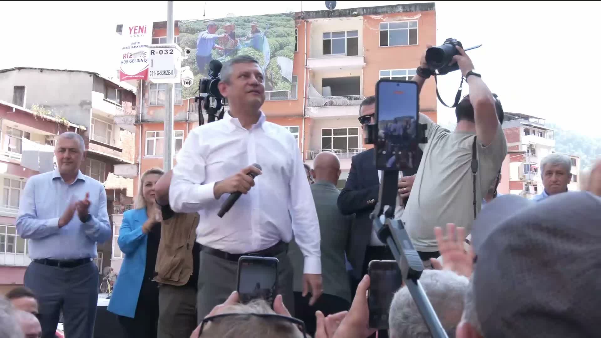 Özgür Özel Rize
