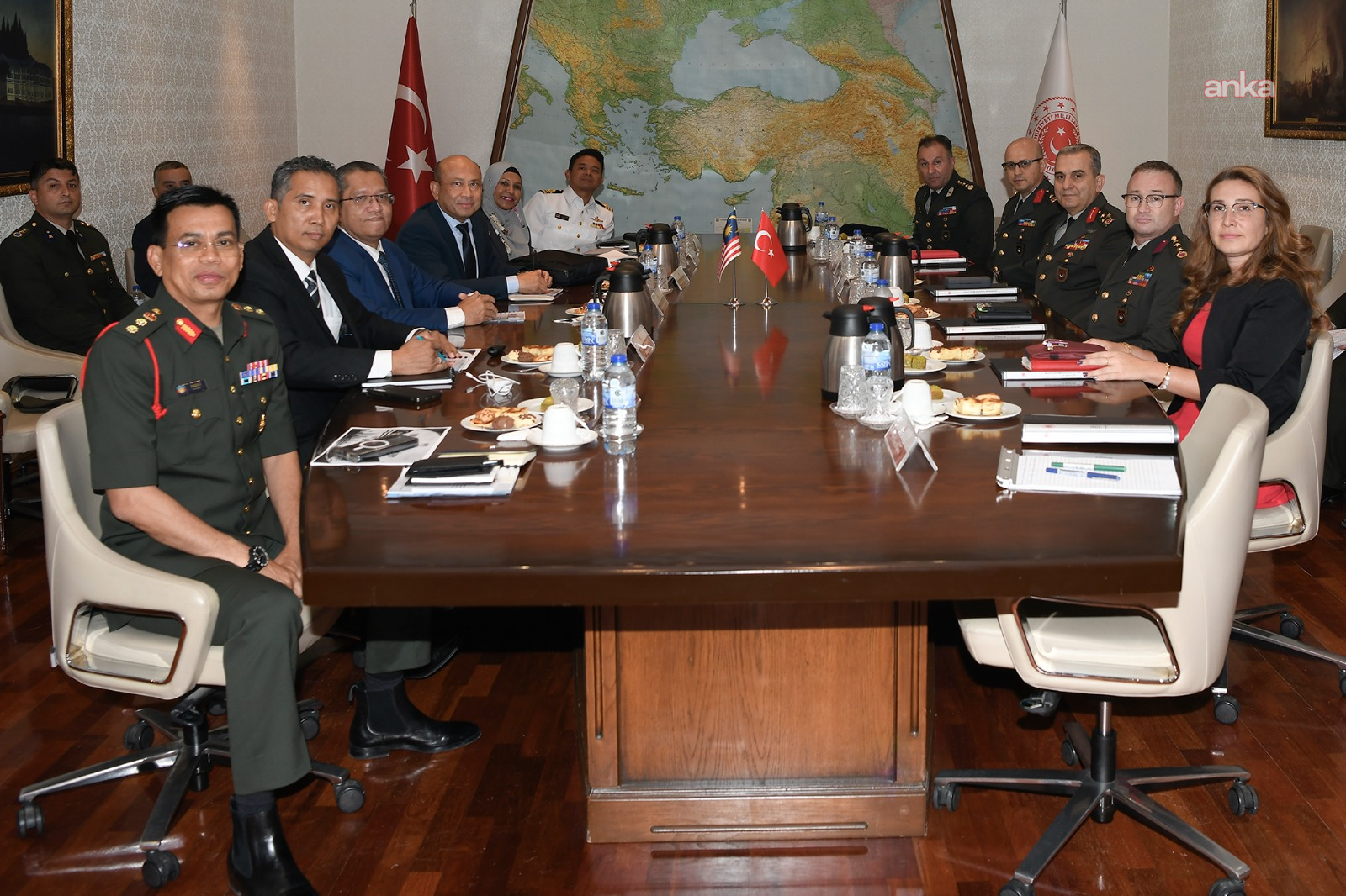 Savunma İş Birliği