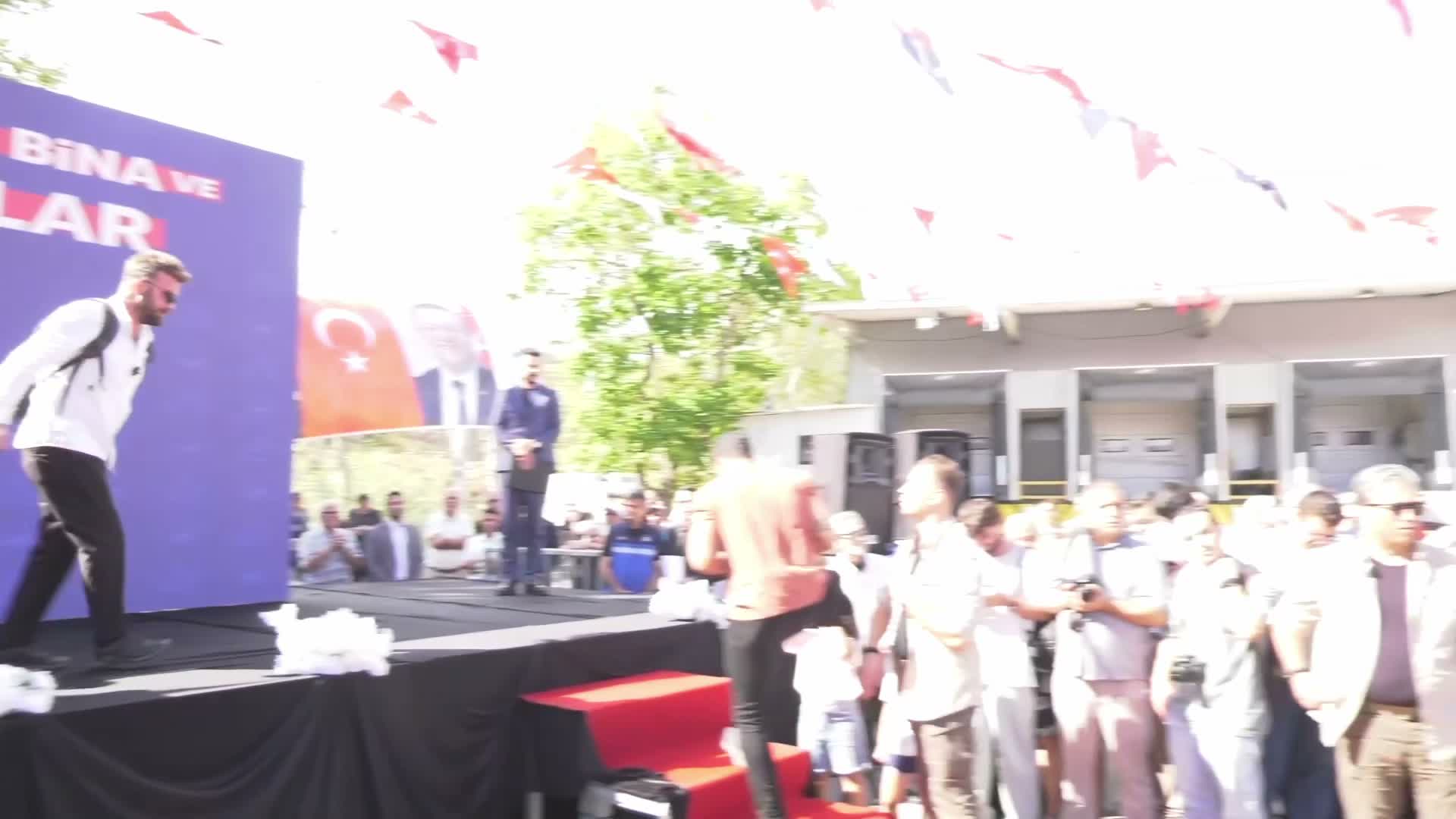 Ekrem İmamoğlu kitap