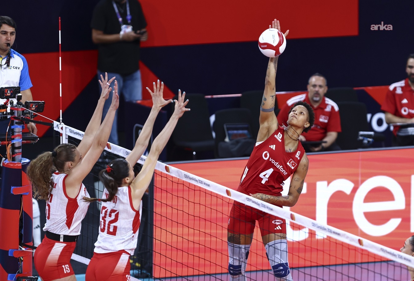 A Milli Kadın Voleybol Takımı