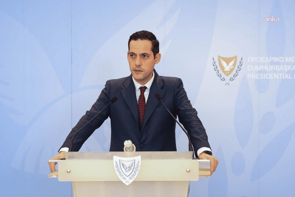 Girne yolcu gemisi alabora