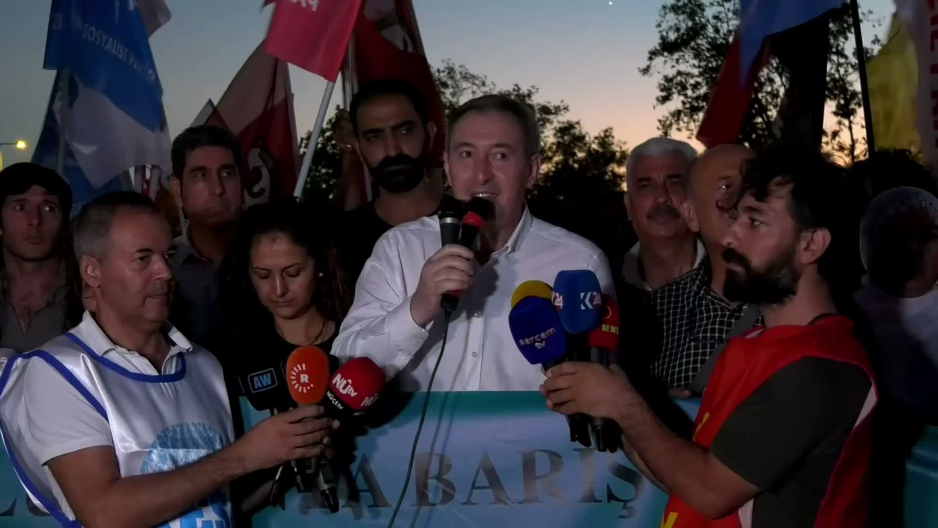 Bakırhan'dan Barış