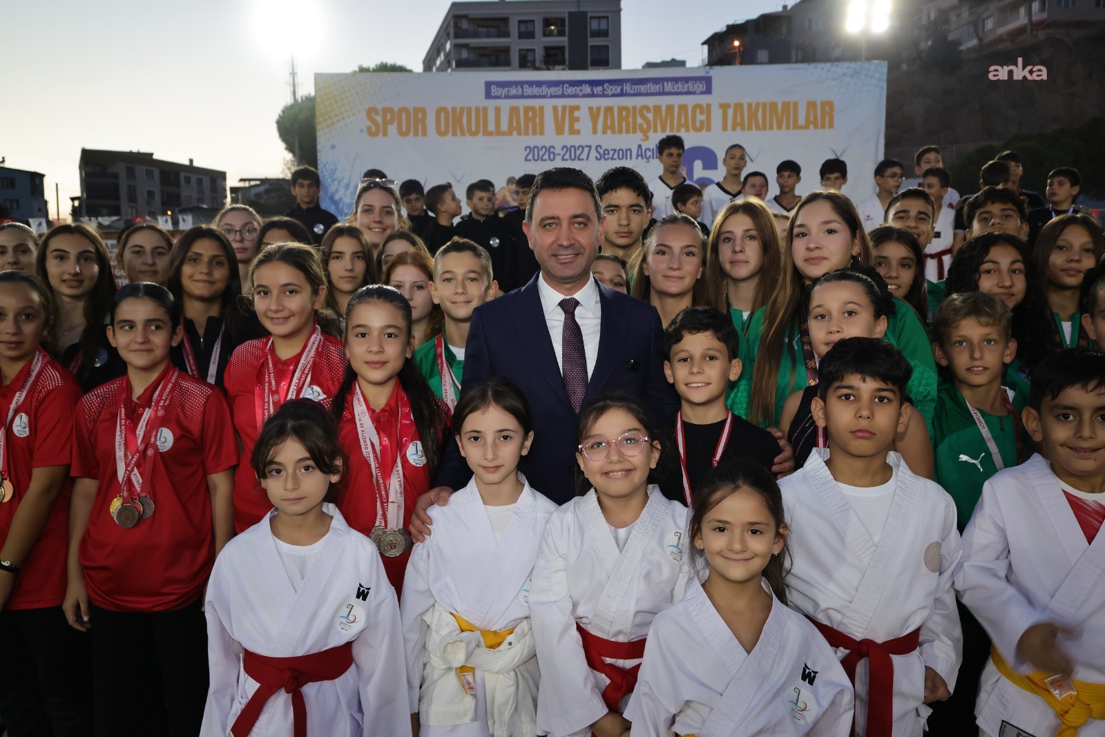 Bayraklı Spor Sezonu